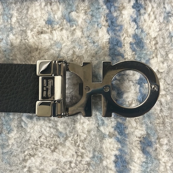 Salvador Ferragamo Brown pebbled belt. - Picture 3 of 7